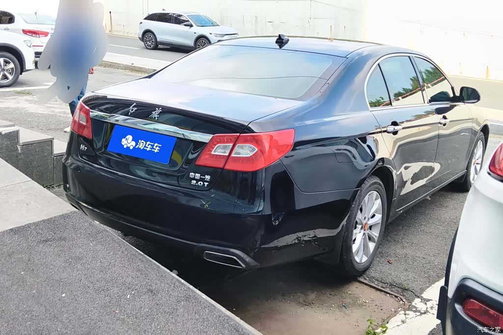 Hongqi H7, 2017 3