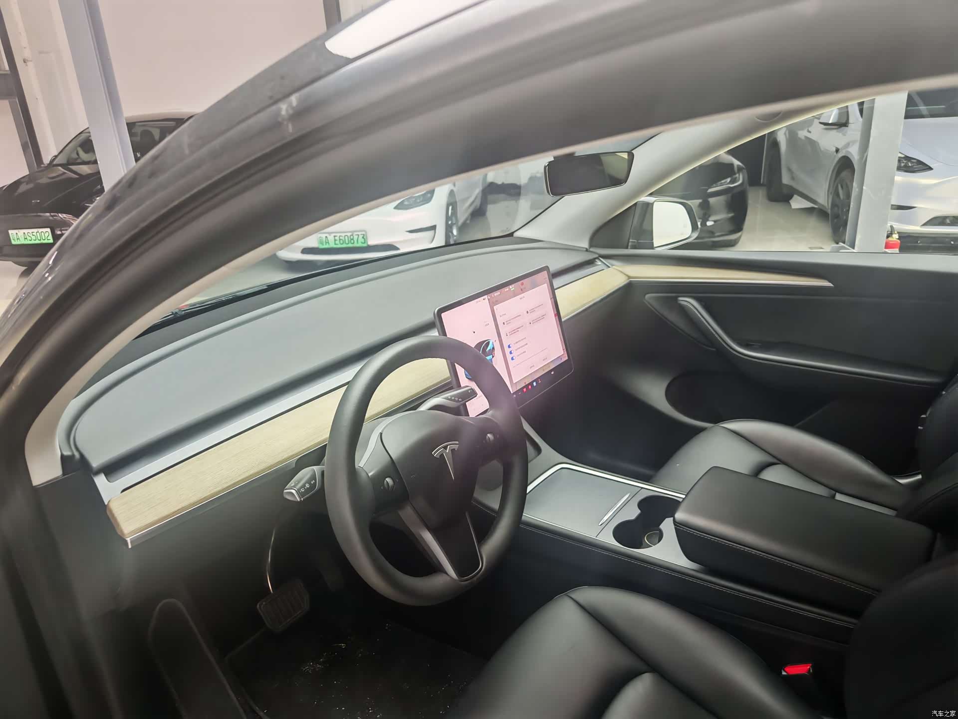 Tesla Model Y, 2022 8