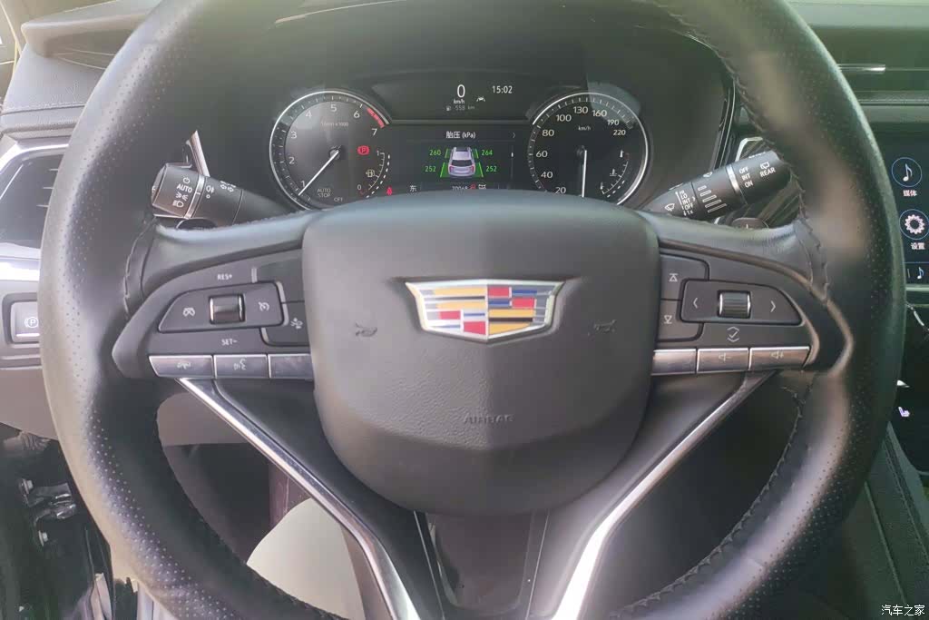 Cadillac XT6, 2021 15
