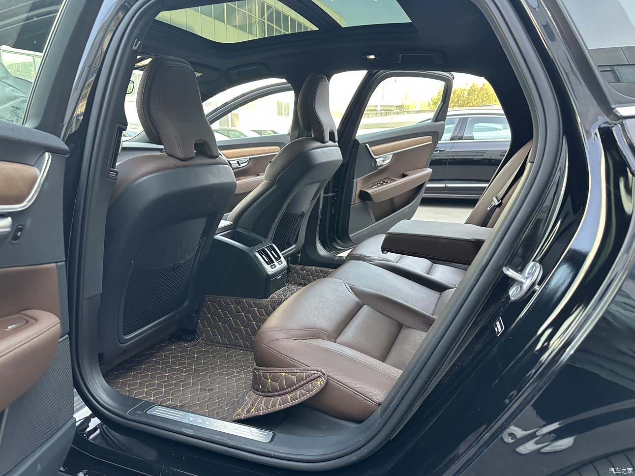 Volvo S90, 2024 8