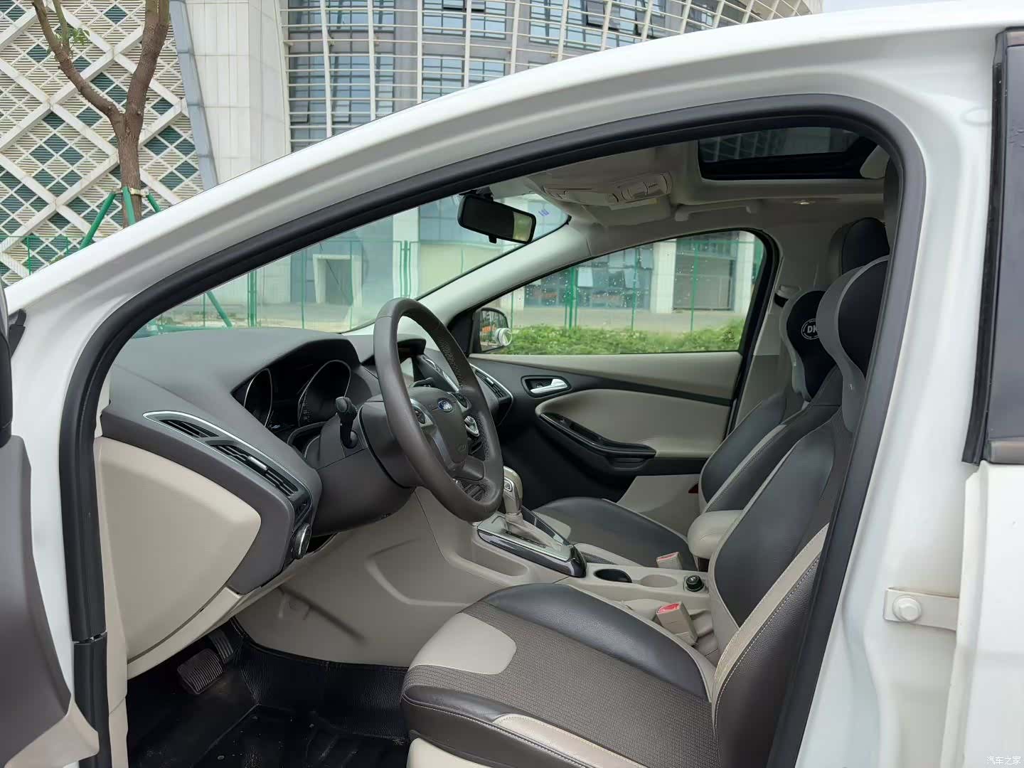 Ford Focus, 2013 8