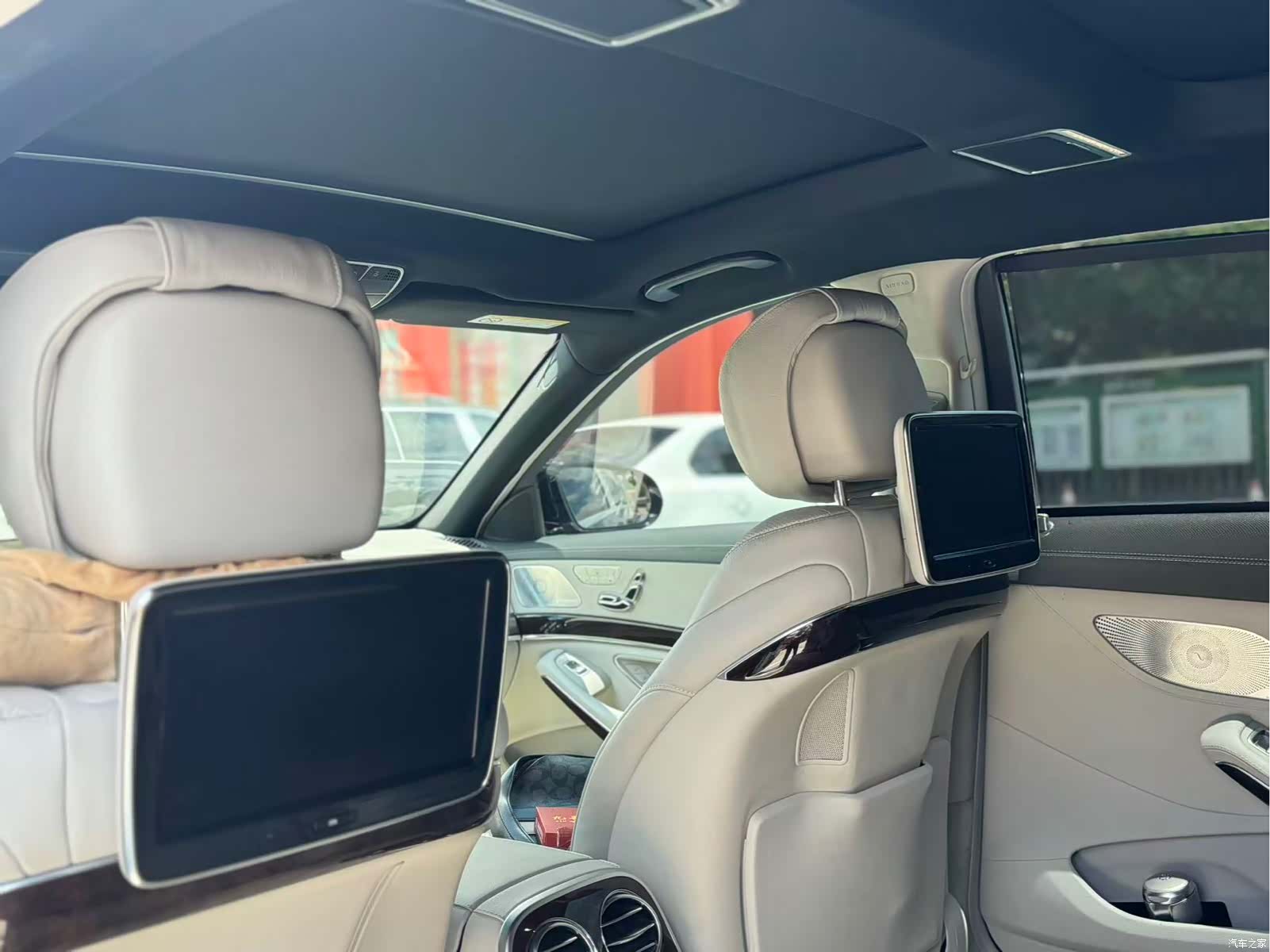 Maybach S-Class, 2015 6