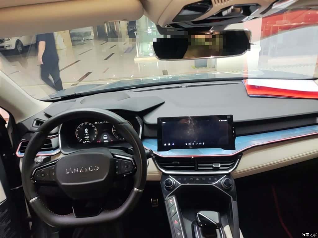 Lynk & Co 02, 2021 10