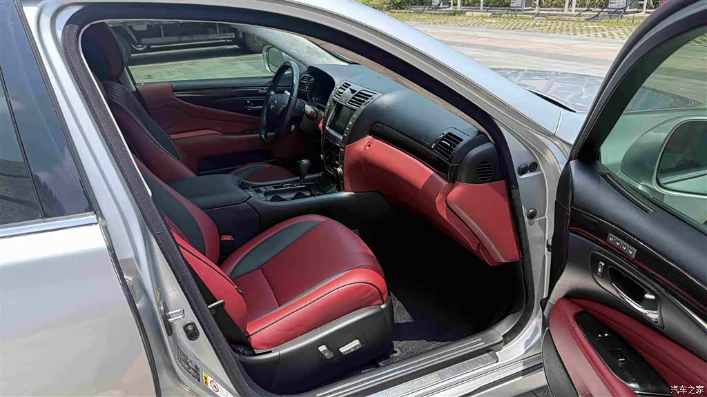 Lexus LS, 2009 19