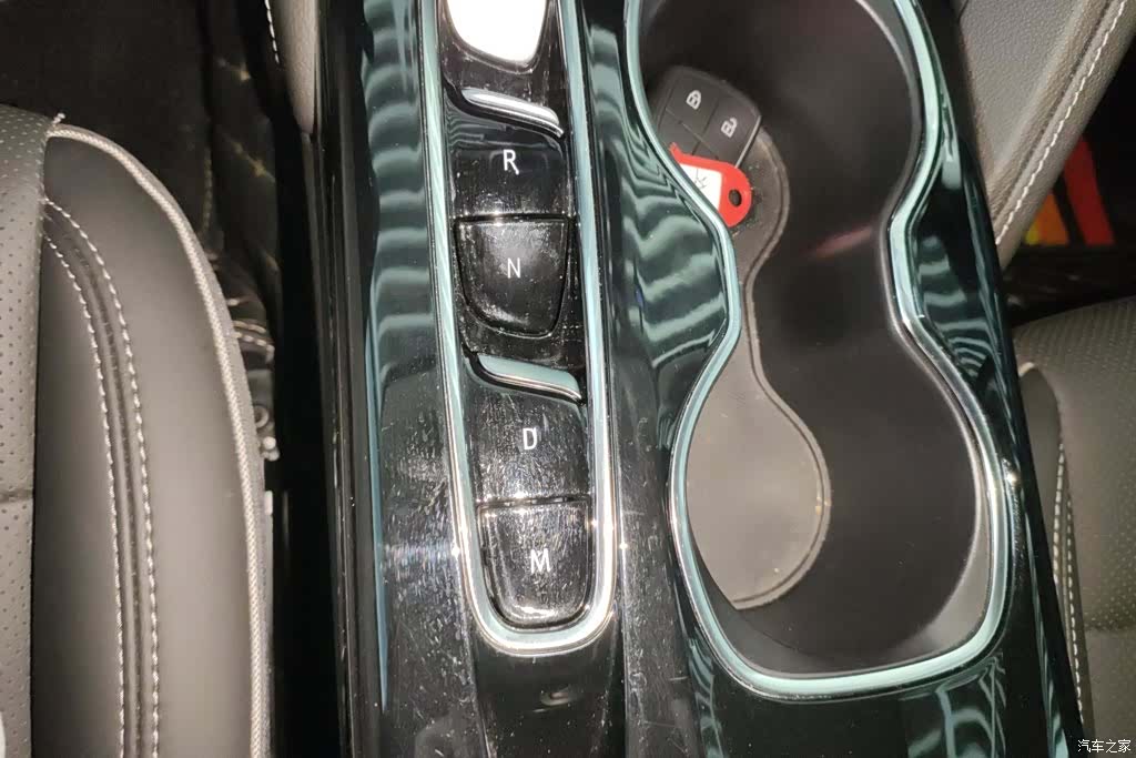 Buick Envision Plus, 2022 16