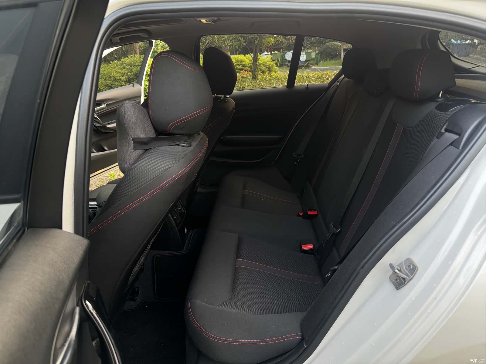 BMW 1 Series, 2015 15