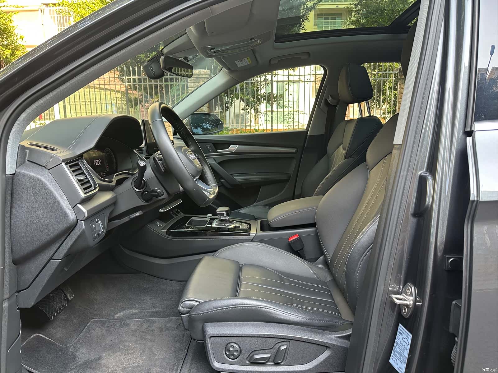 Audi Q5L, 2022 3