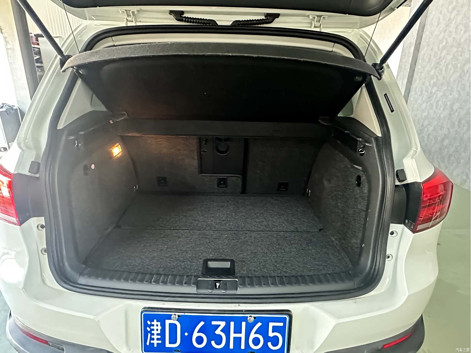 Volkswagen Tiguan, 2015 8