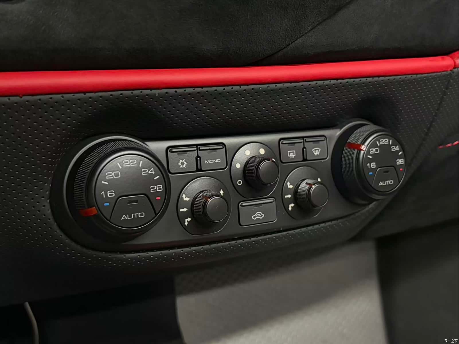 Ferrari 488, 2020 29