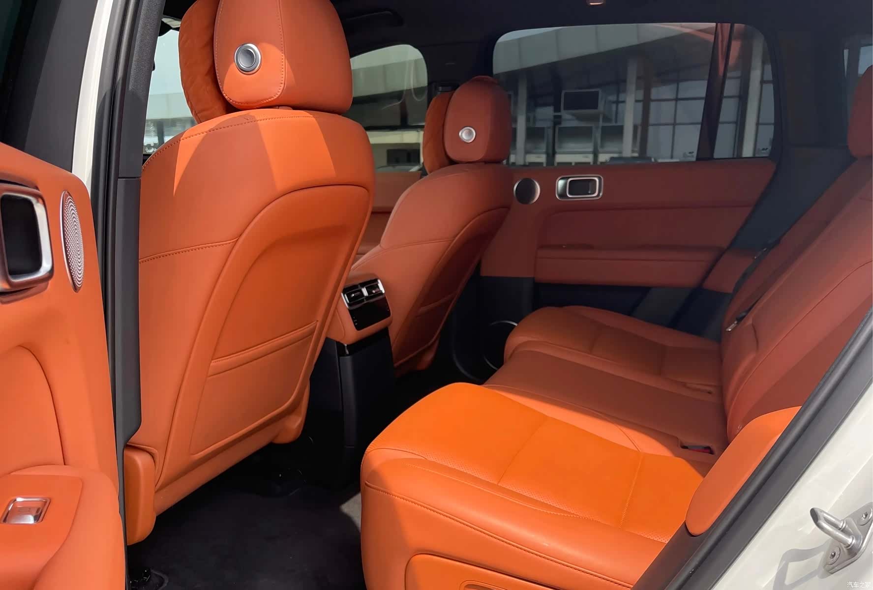 Li Auto L6, 2025 все фото