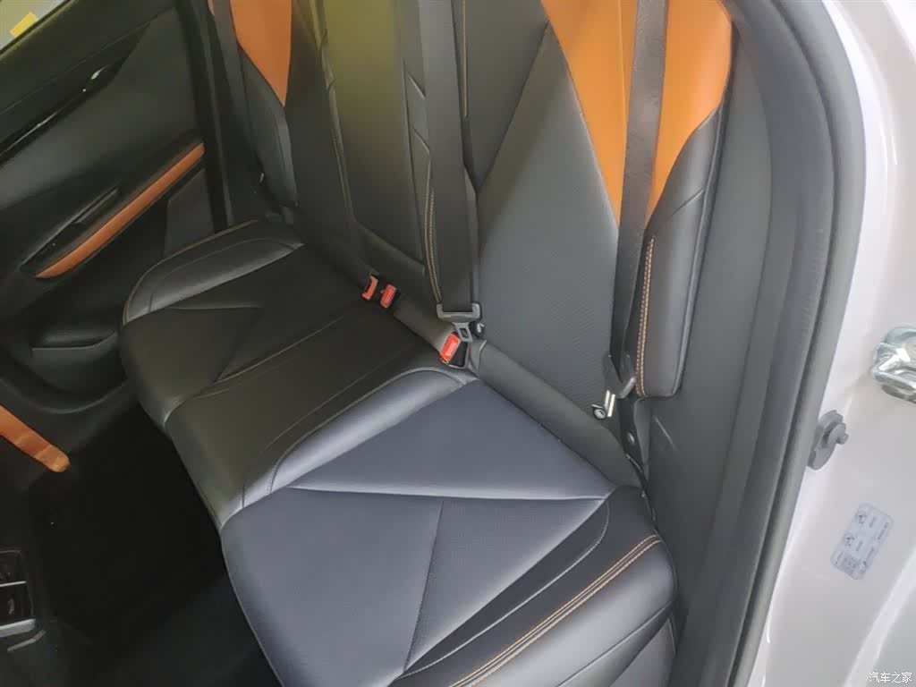 Changan UNI-V, 2022 17