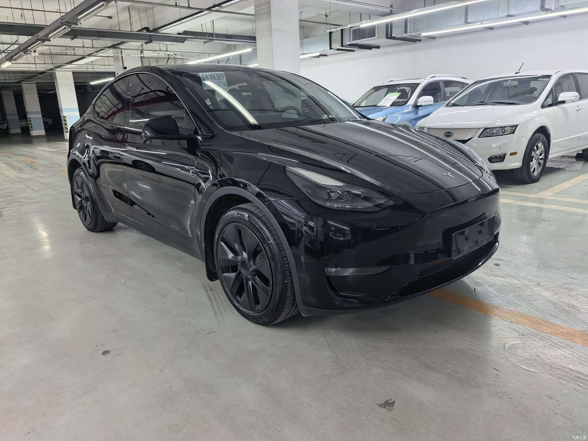 Tesla Model Y, 2024 3