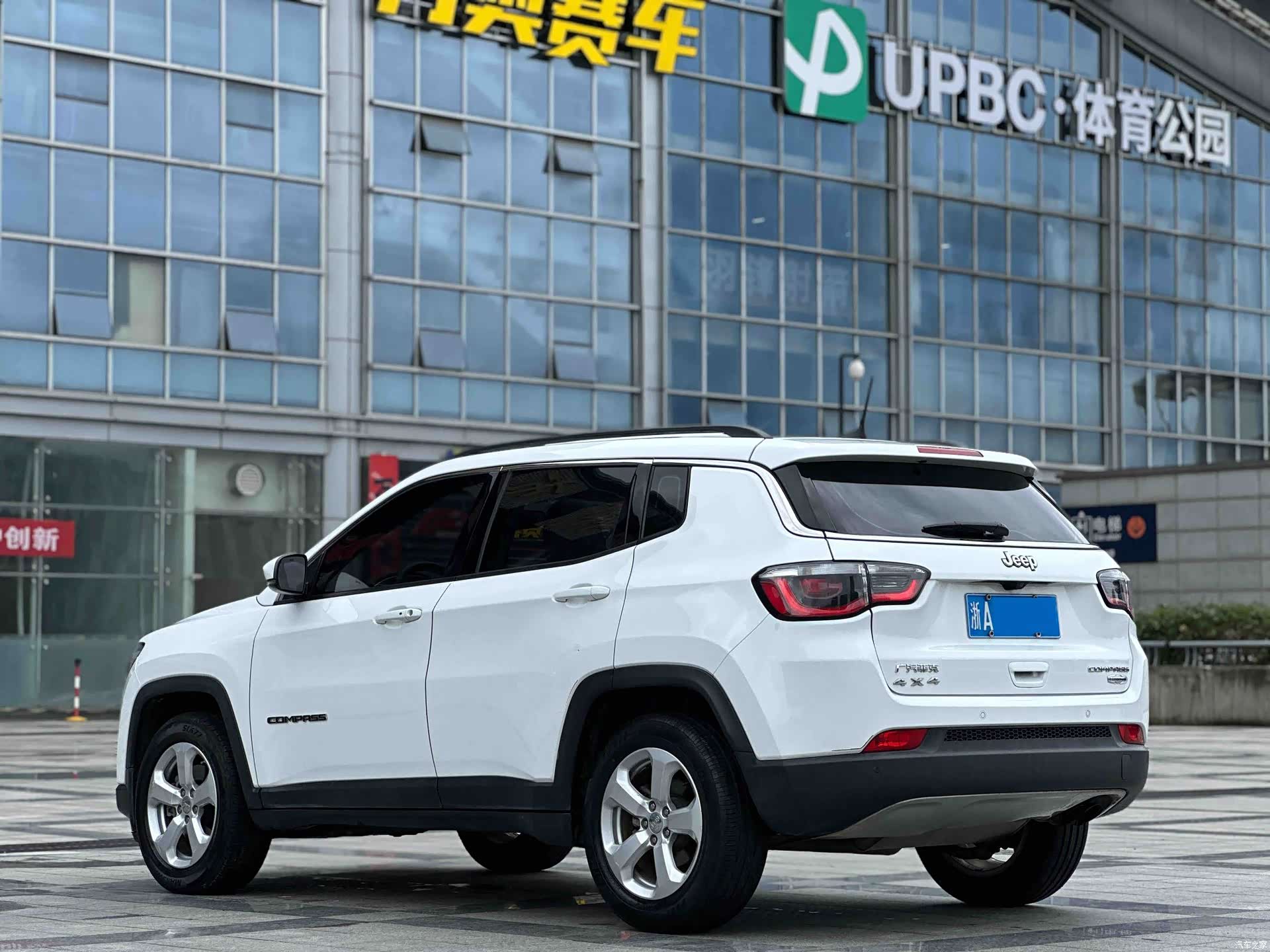 Jeep Compass, 2017 4