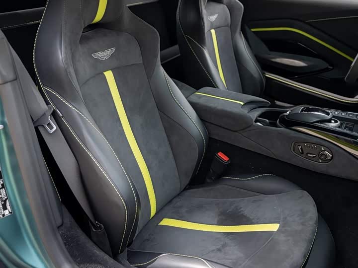 Aston Martin V8 Vantage 2022 4.0T V8 F1 Edition Coupe
