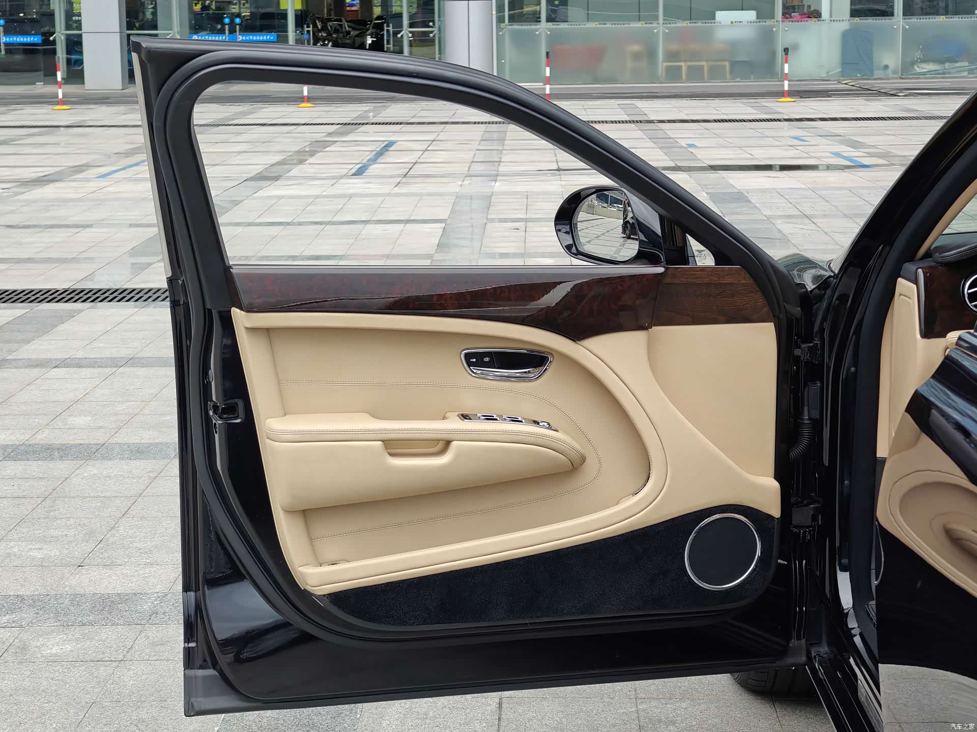Bentley Mulsanne, 2013 22