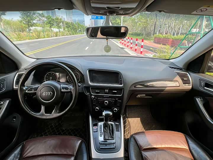 Audi Q5 2016 40 TFSI ji shu xing