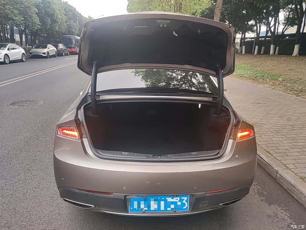Lincoln MKZ, 2018 19
