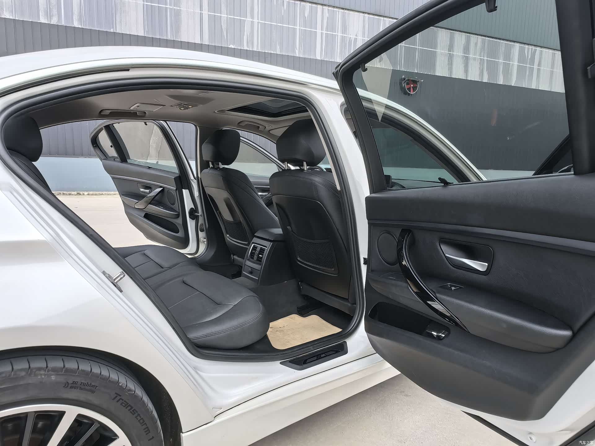 BMW 3 Series, 2017 9