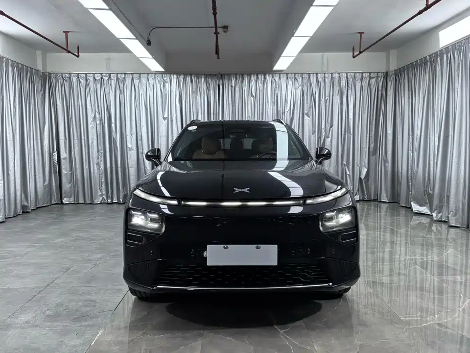 XPENG G9