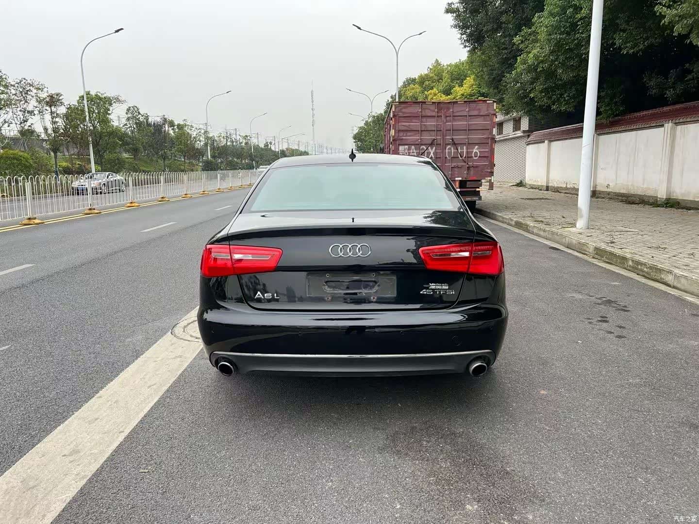 Audi A6L, 2012 8