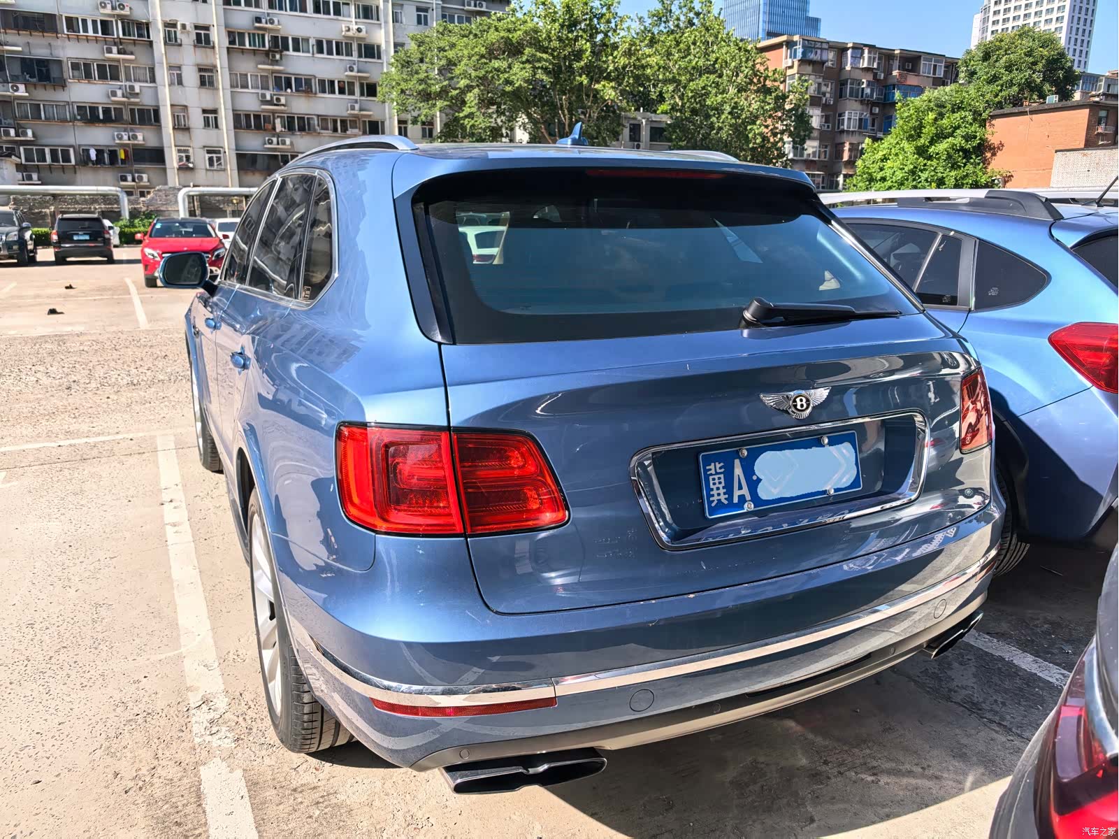 Bentley Bentayga, 2019 6