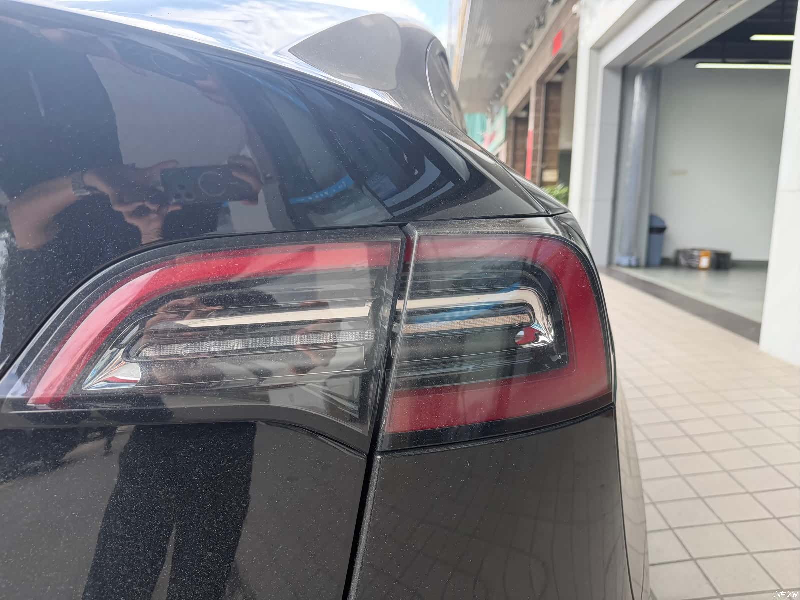 Tesla Model Y, 2022 17