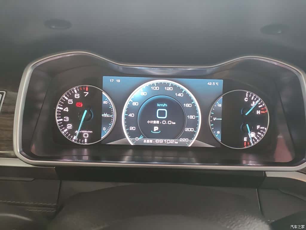 Zotye X7, 2017 12