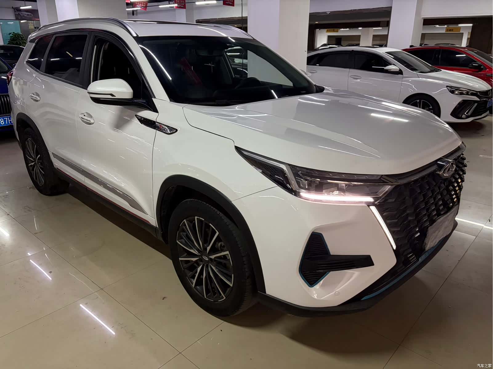 Chery Tiggo 8, 2022 3