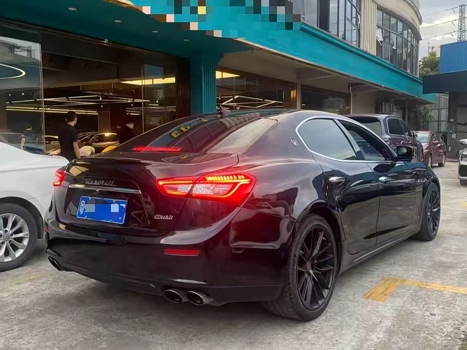 Maserati Ghibli