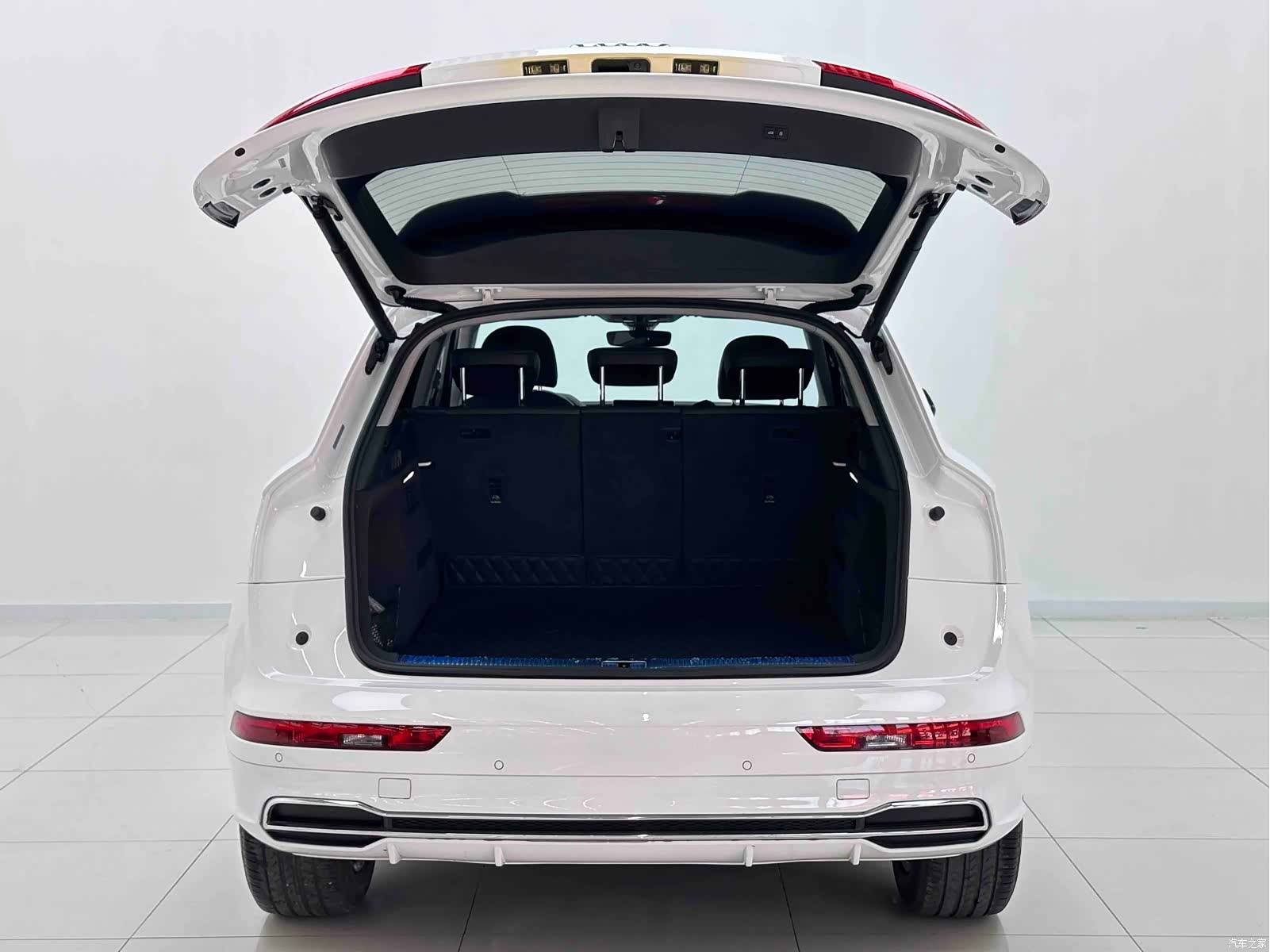 Audi Q5L, 2021 8