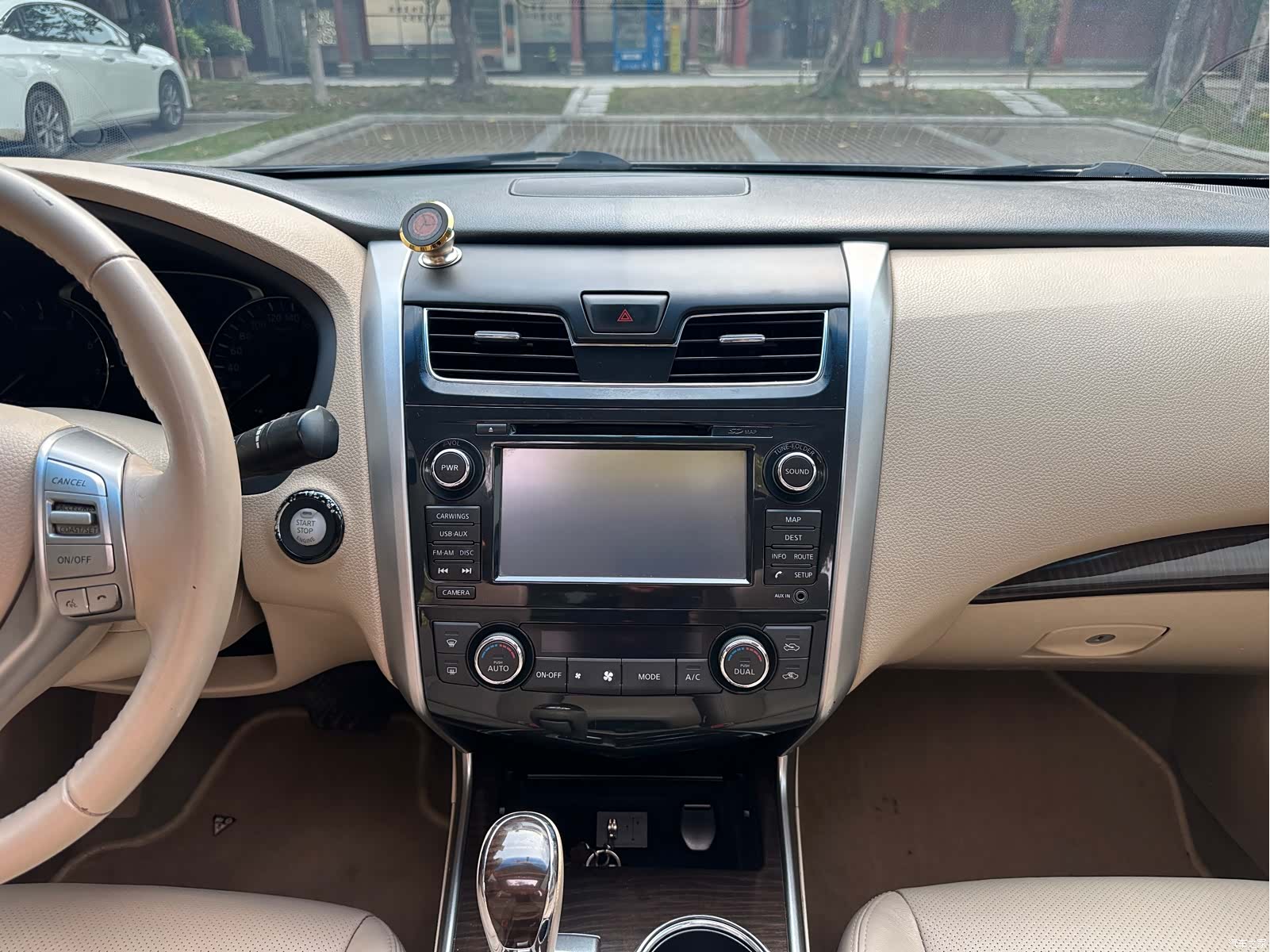 Nissan Teana, 2015 14