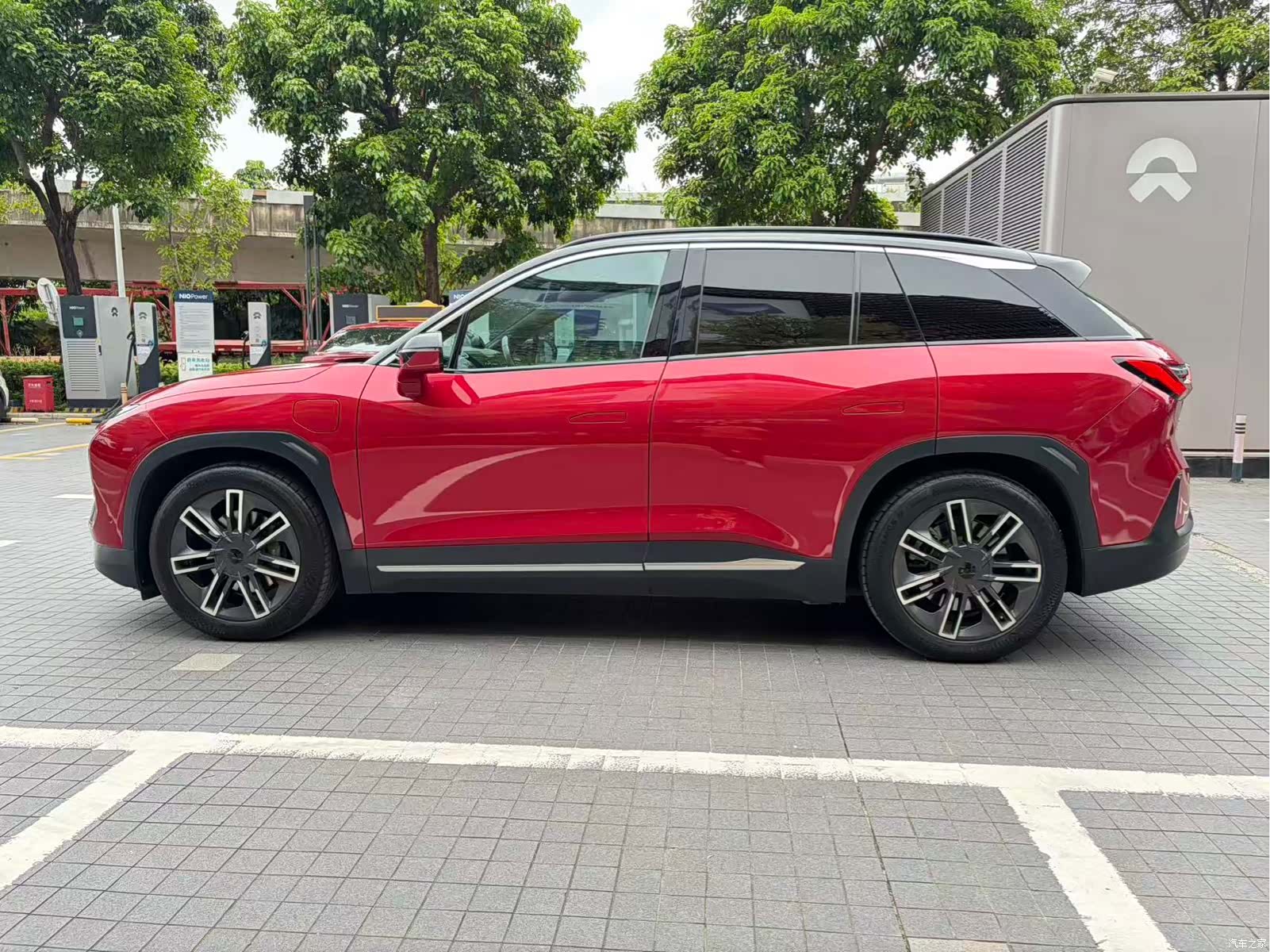 NIO ES6, 2021 4