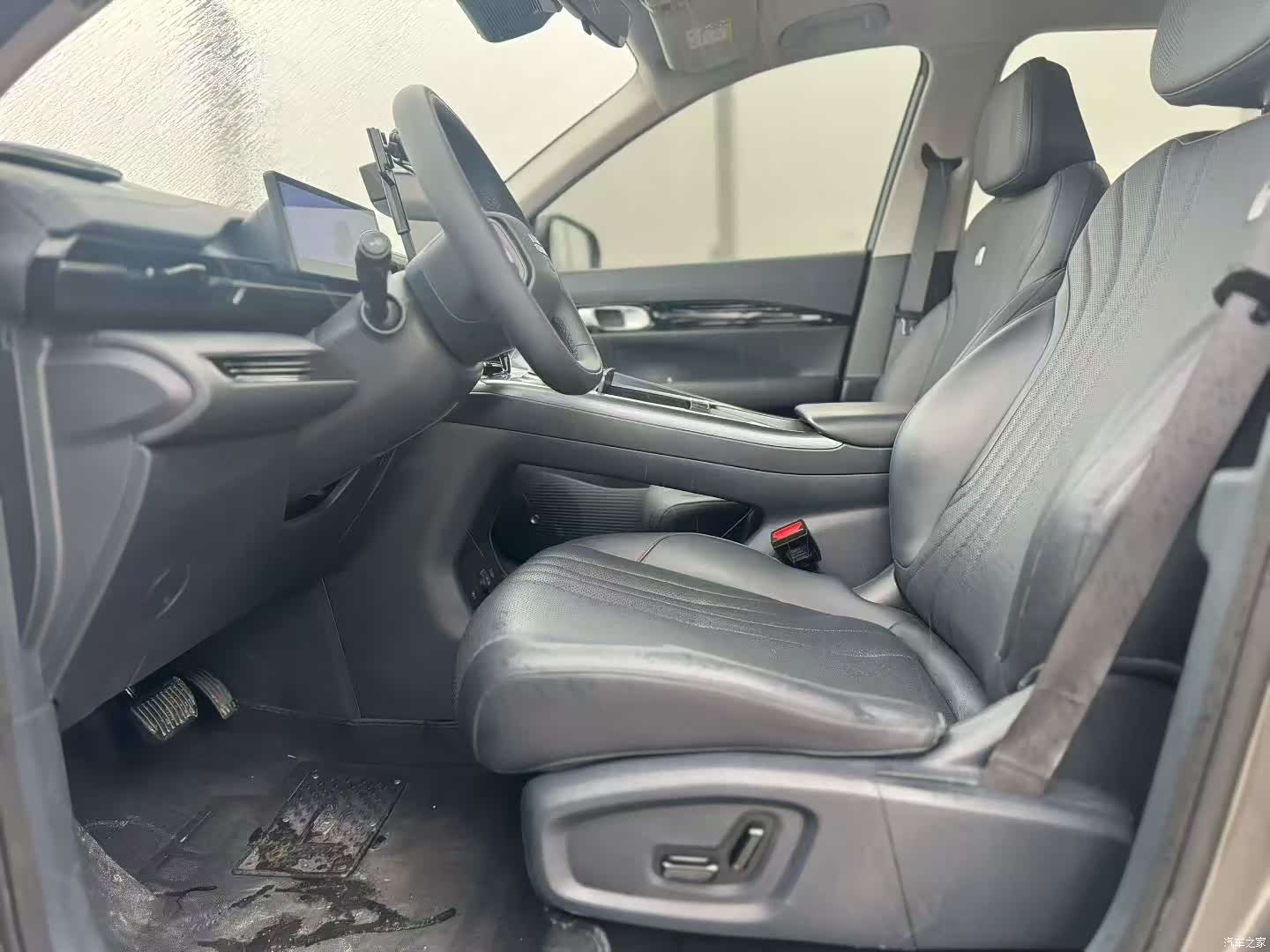 Geely Galaxy E5, 2025 4