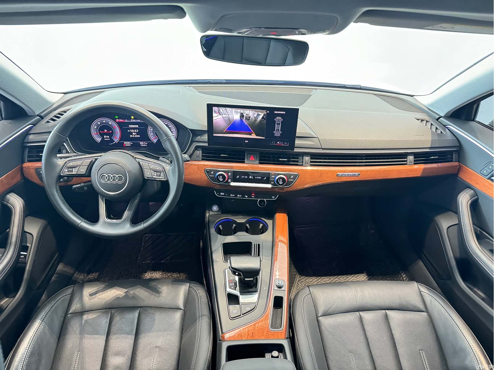 Audi A4L, 2021 9
