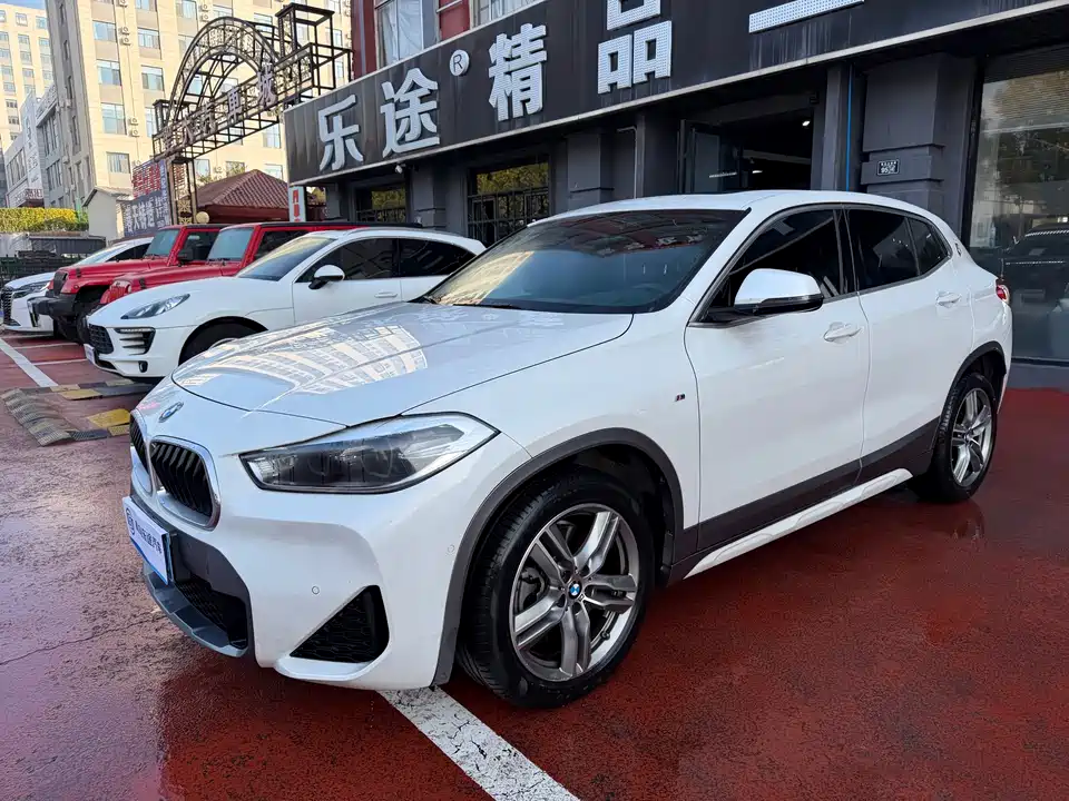 BMW X2