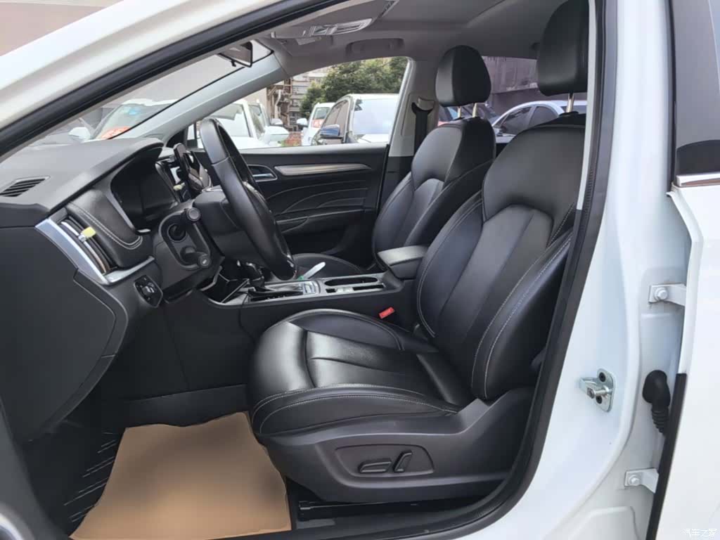 Roewe i6, 2018 15