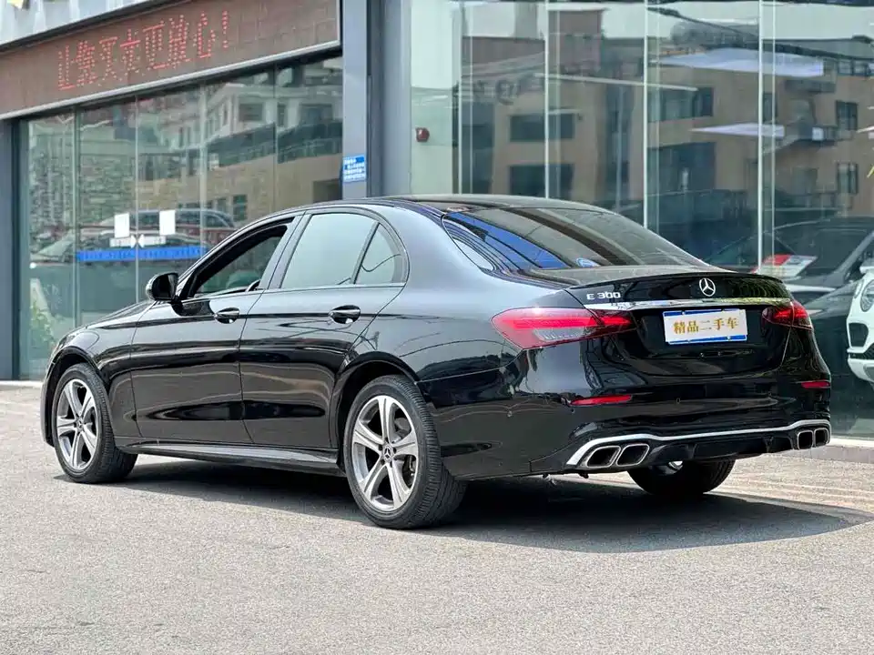 Mercedes-Benz E-class Mercedes-Benz E-class