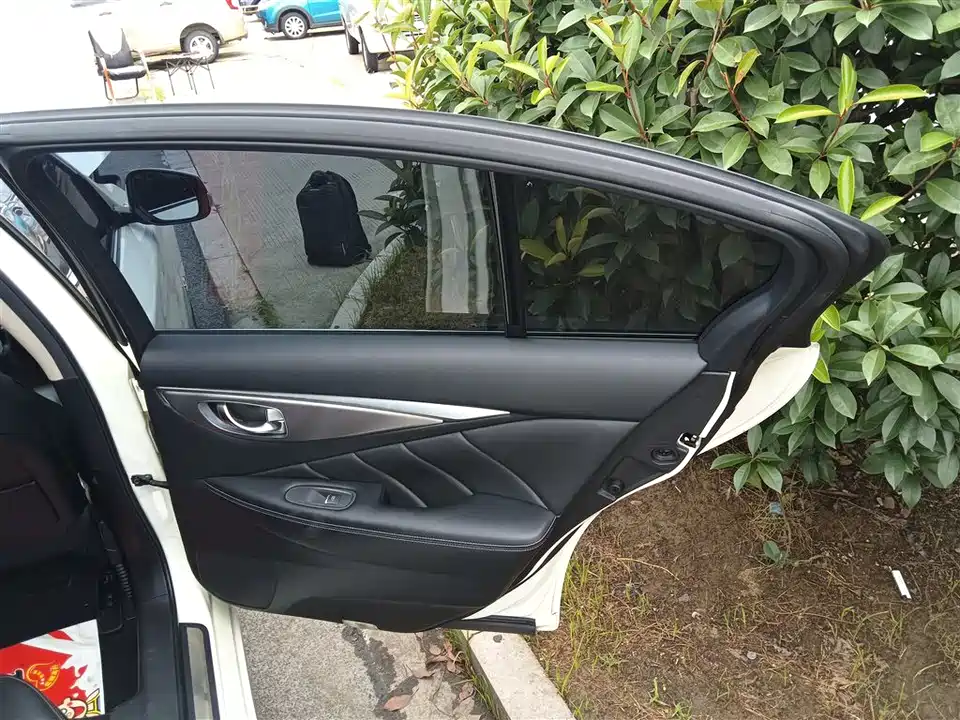 Infiniti Q50L Infiniti Q50L