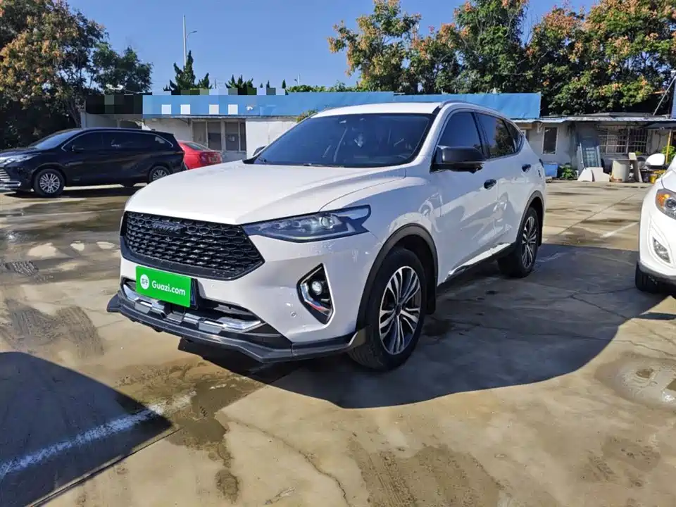 Haval F7