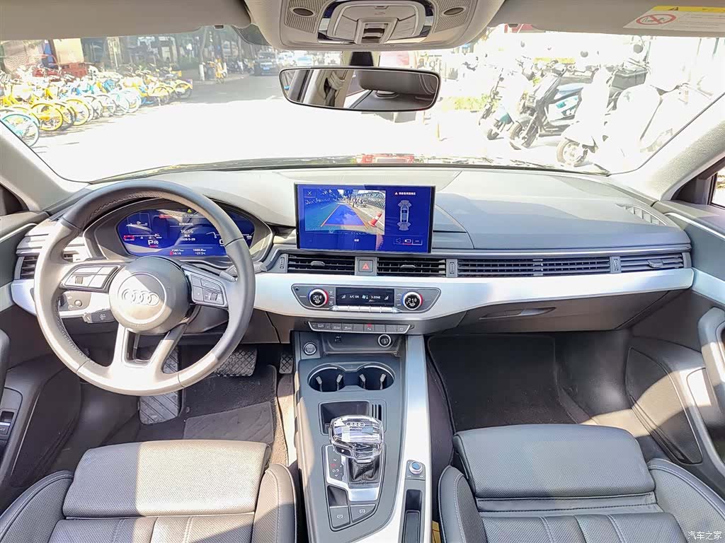 Audi A4L, 2022 10