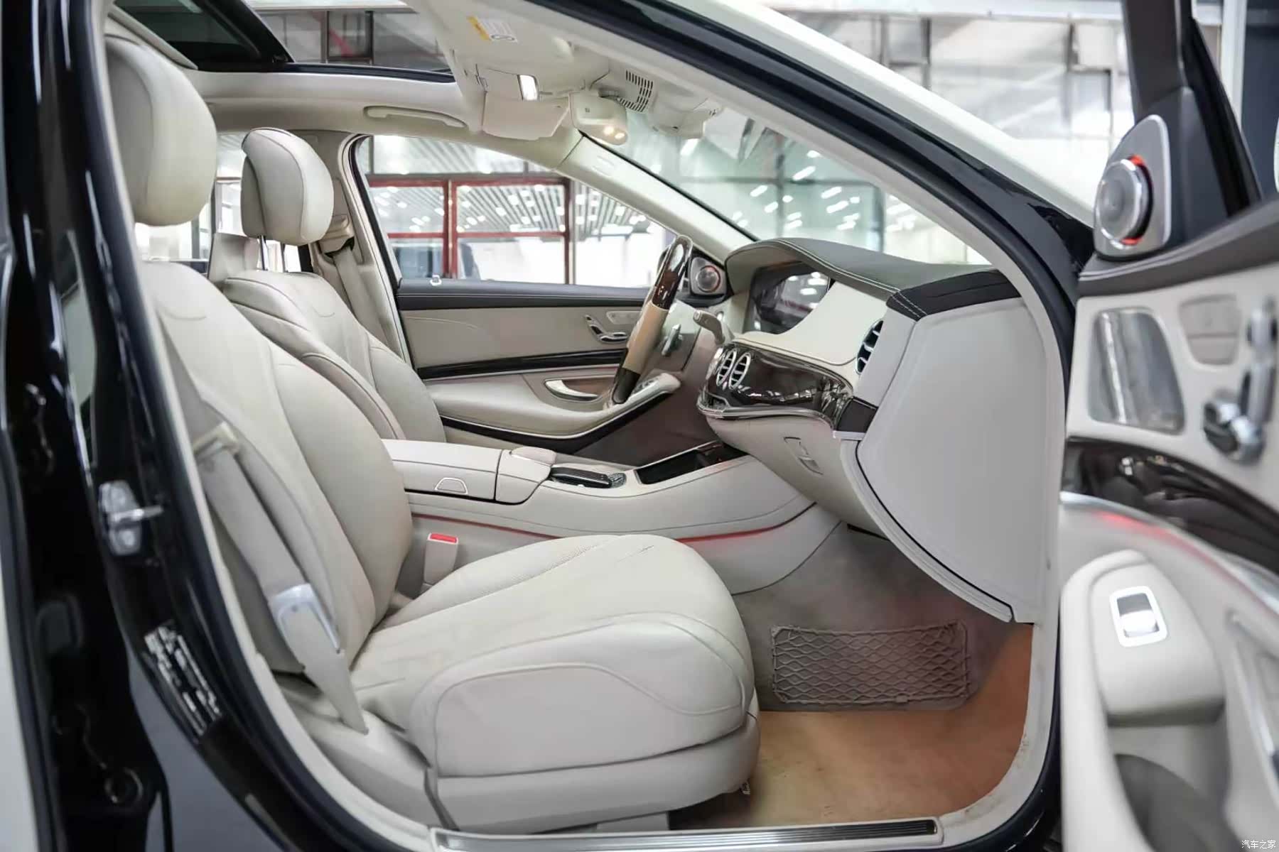 Mercedes-Benz S-Class, 2020 7