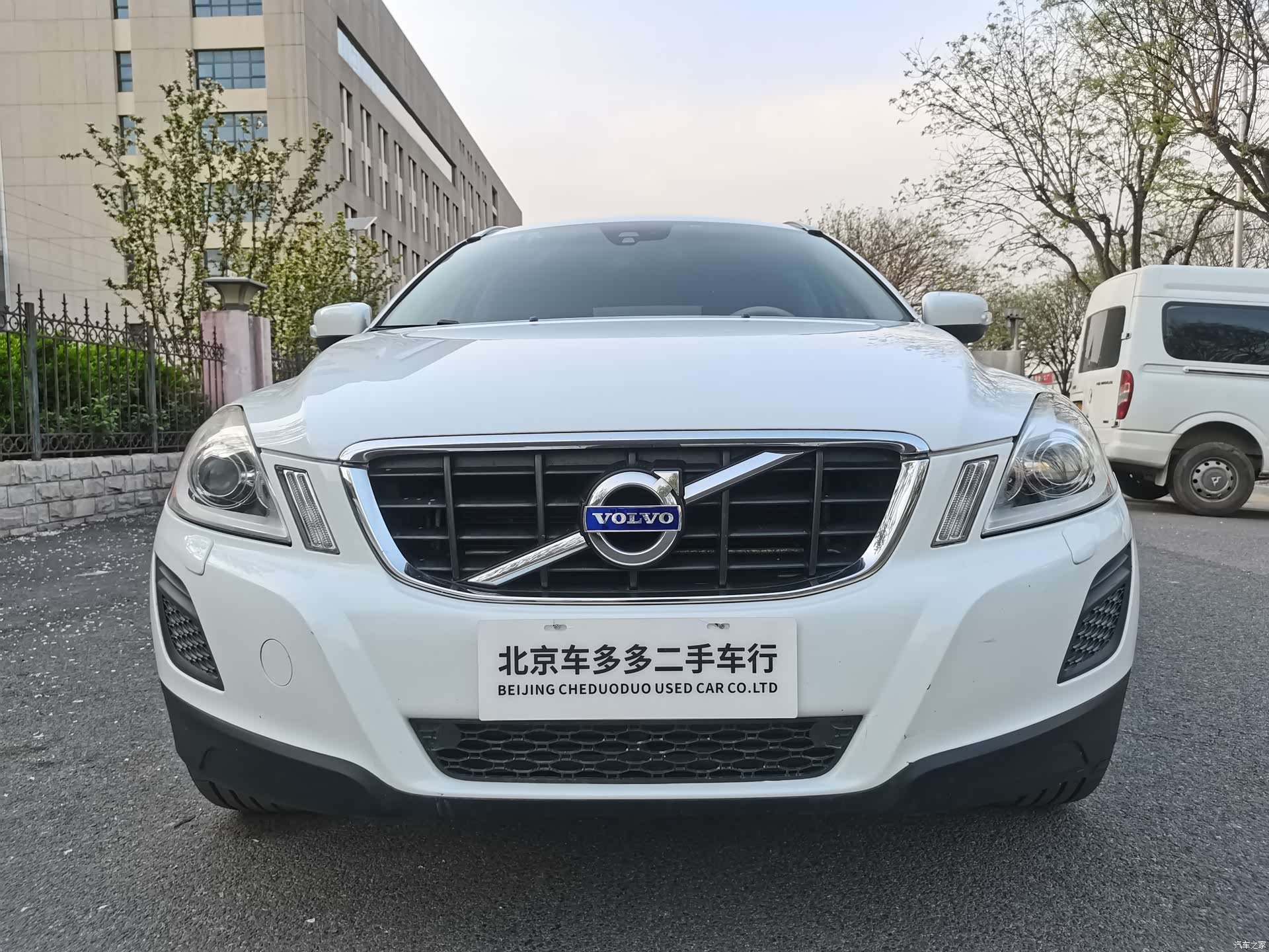 Volvo XC60, 2011 3