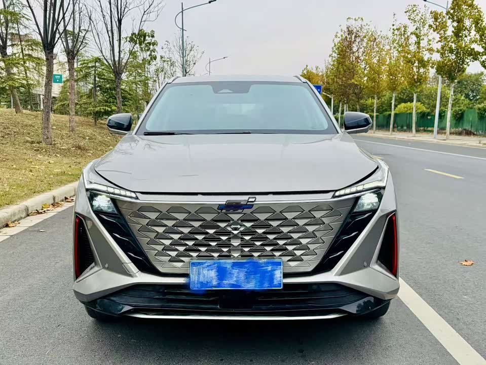Oshan Z6