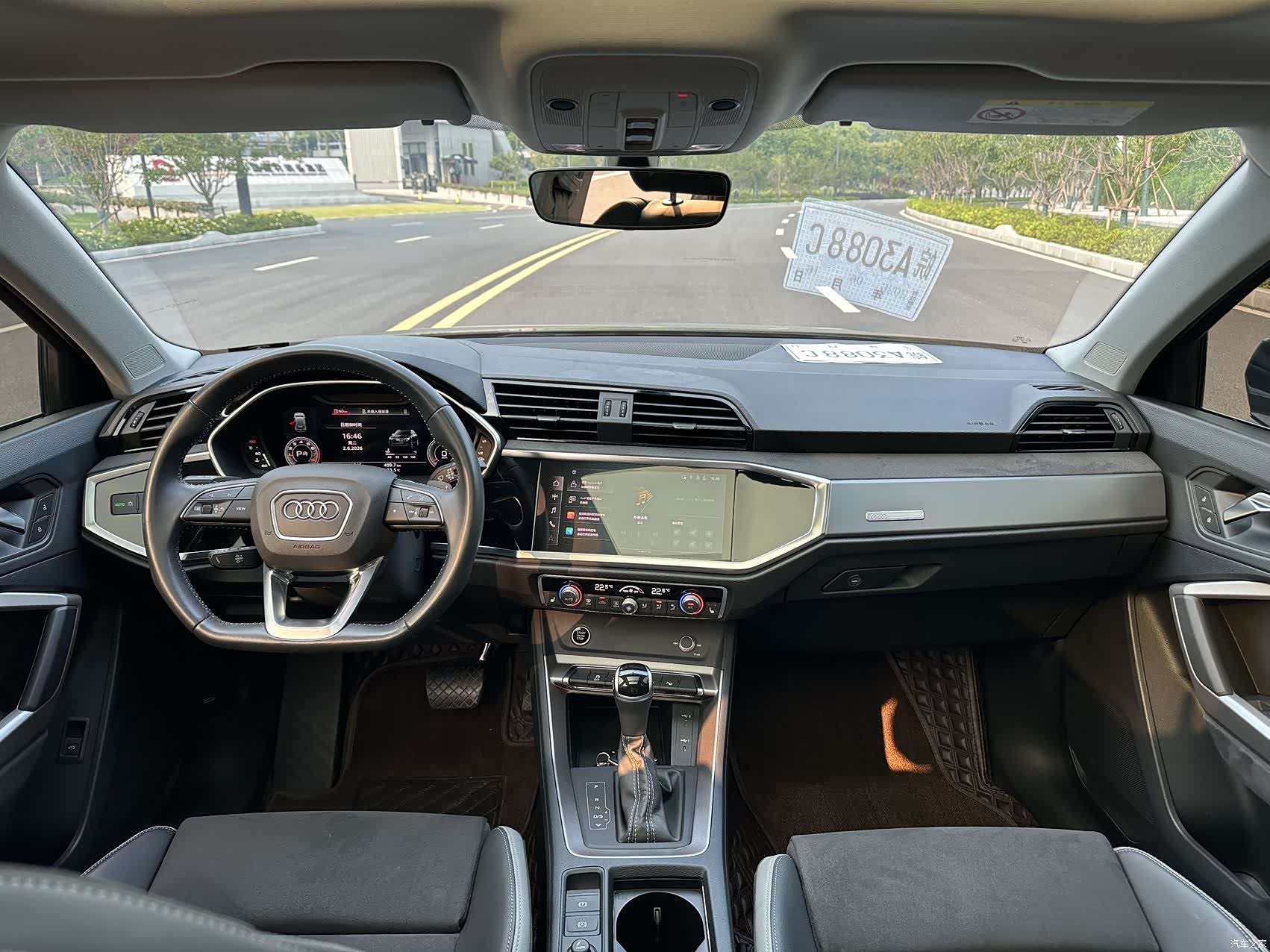 Audi Q3, 2022 9