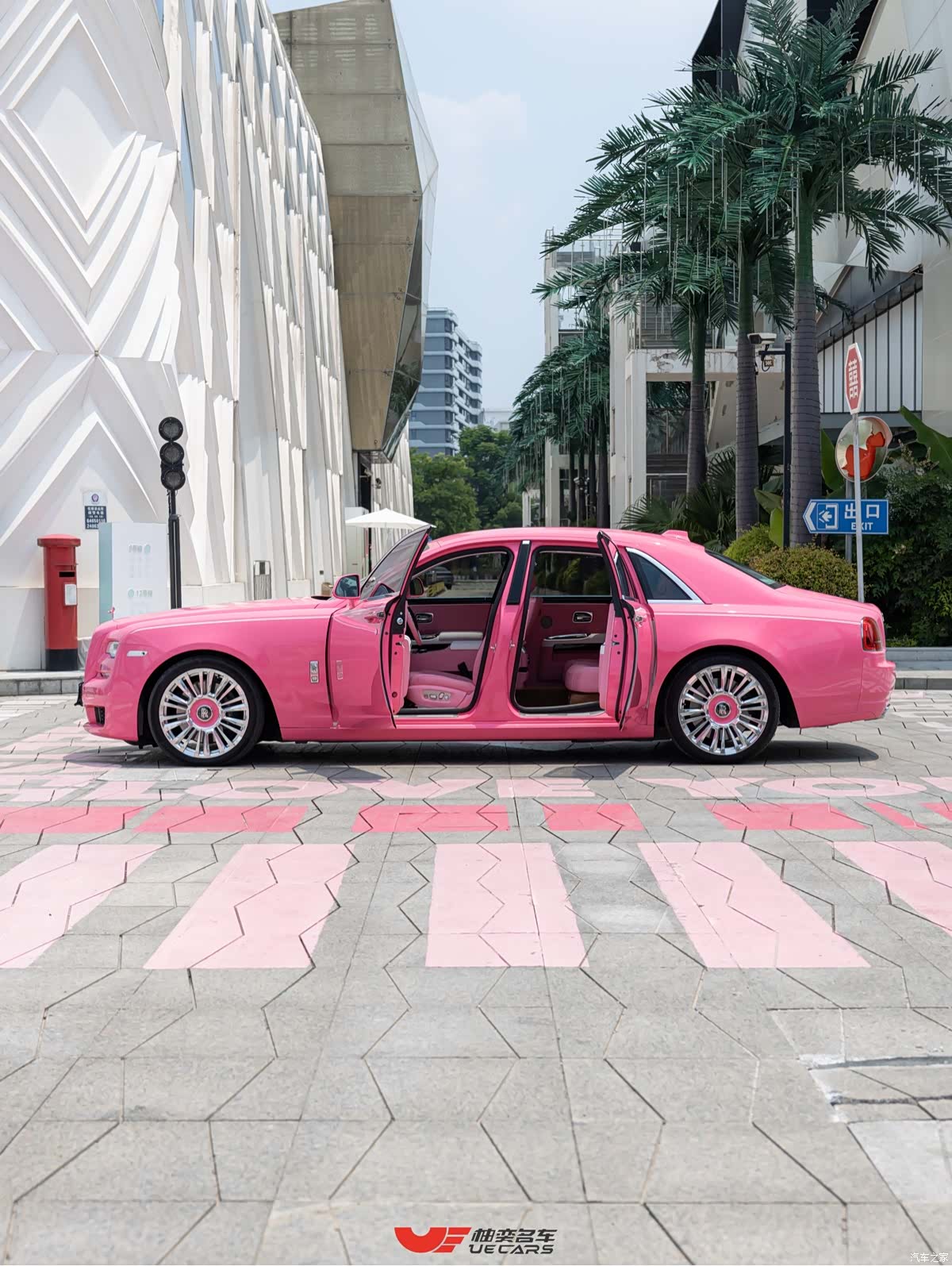 Rolls-Royce Ghost, 2018 8