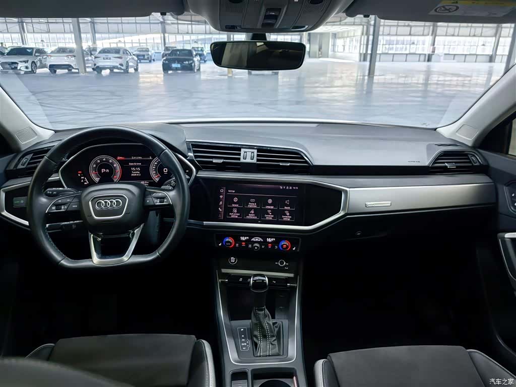 Audi Q3, 2022 6
