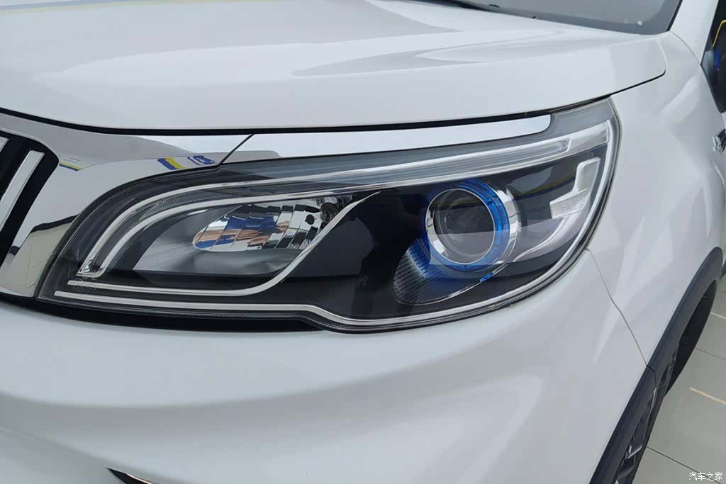 Geely X3, 2020 все фото