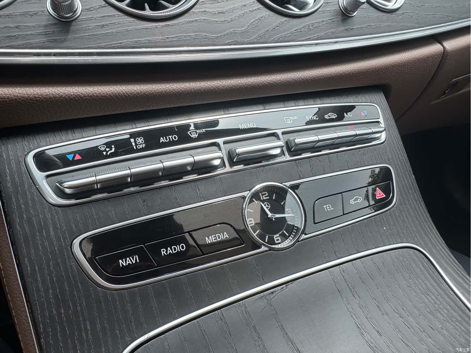 Mercedes-Benz E-Class, 2019 8