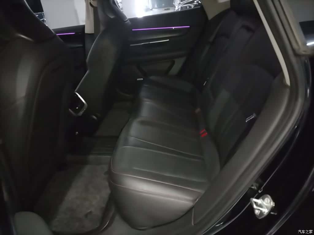 Xpeng P7, 2023 17