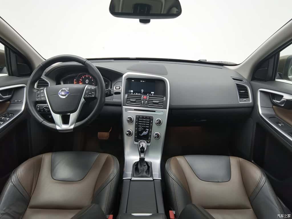 Volvo XC60, 2016 все фото